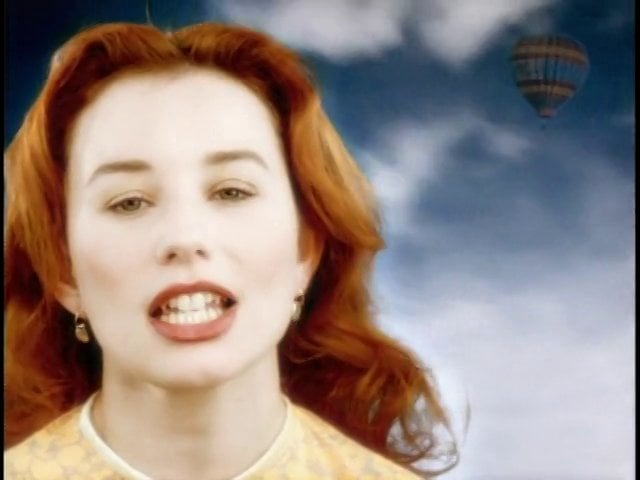 tori amos caught a lite sneeze