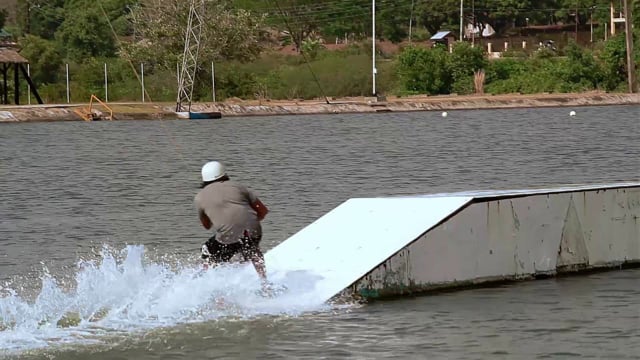 Center of Gravity Wakeskate Cup 2013