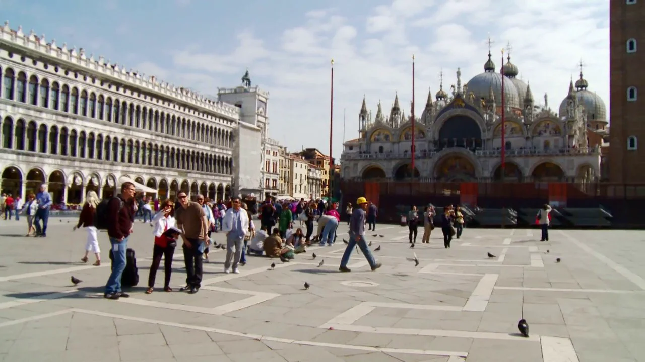 QueensLander Tours, Mark Story on Vimeo