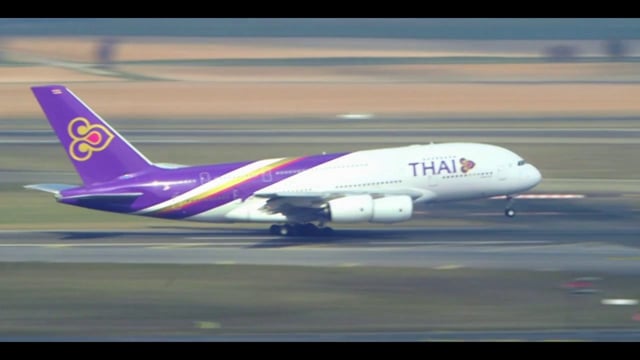 Film réalisé pour Thai Airways International France sur leur vol Inaugural de l'A380-800 THAI.
