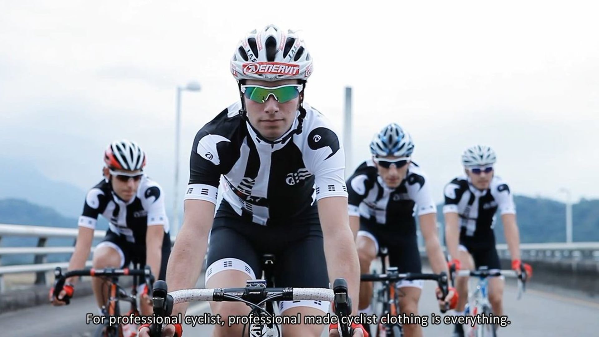 亞特力士專業車衣