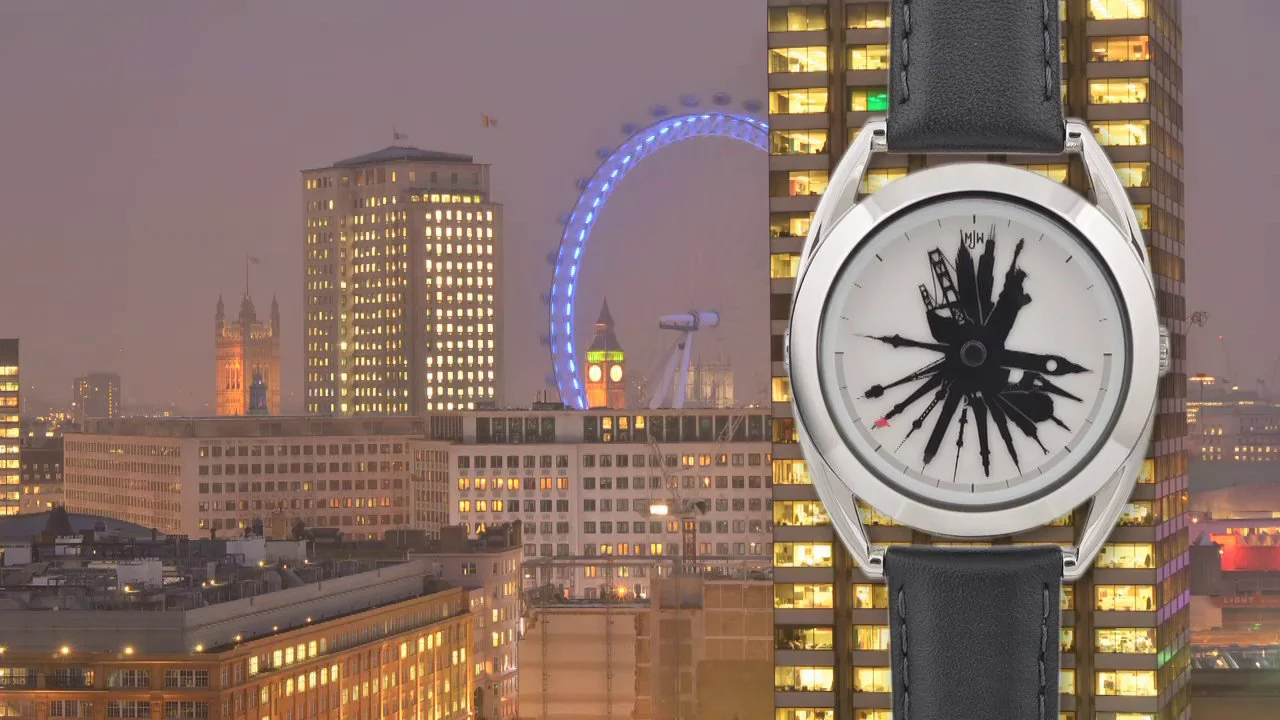 魅力的なデザイン Time Traveller（Mr Jones Watches