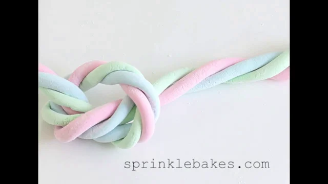 Homemade Marshmallow Ropes - Sprinkle Bakes
