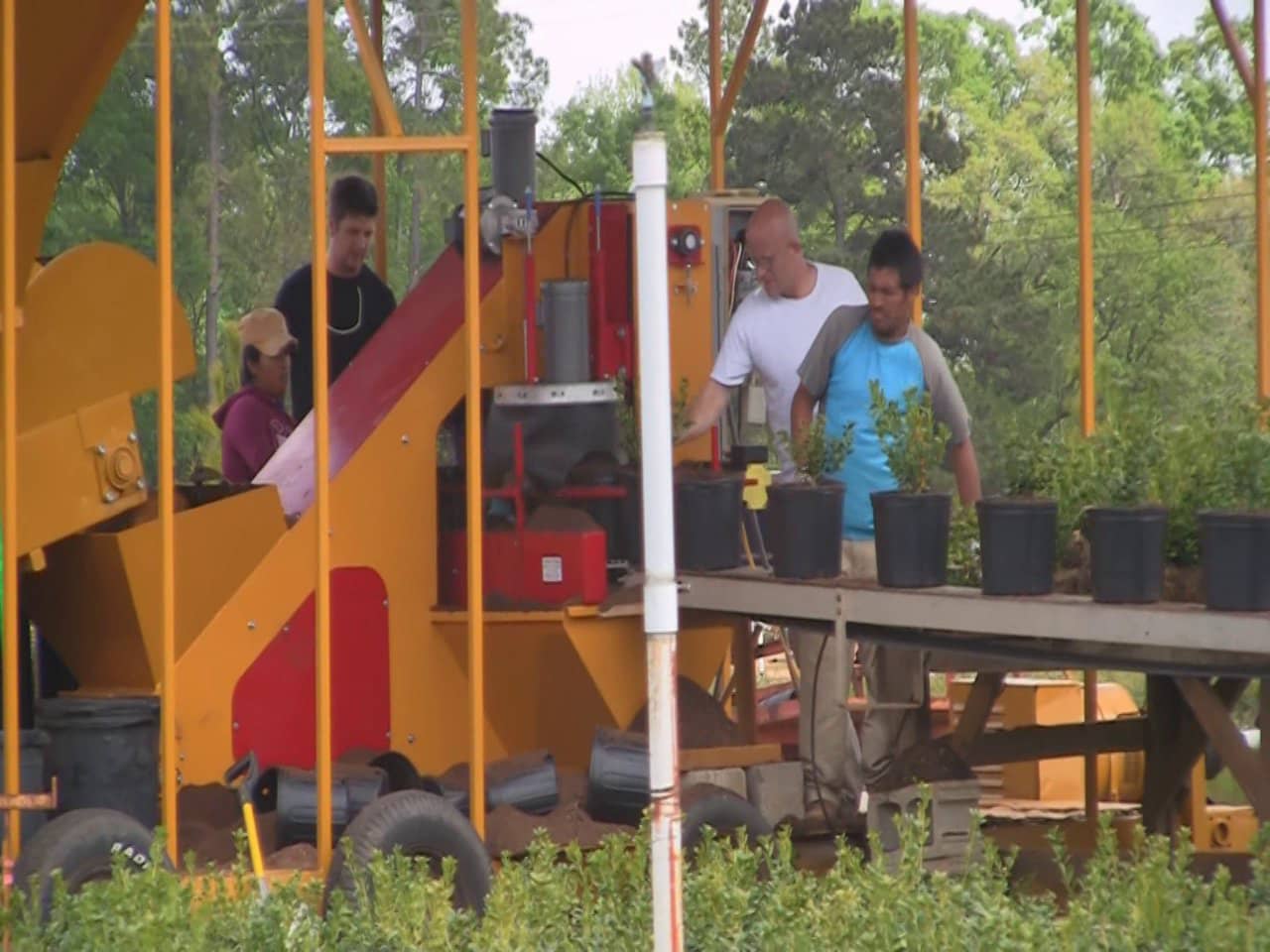 Tom Dodd Nursery Potting Machine Ellis Products EZ Potter Pro Line Of