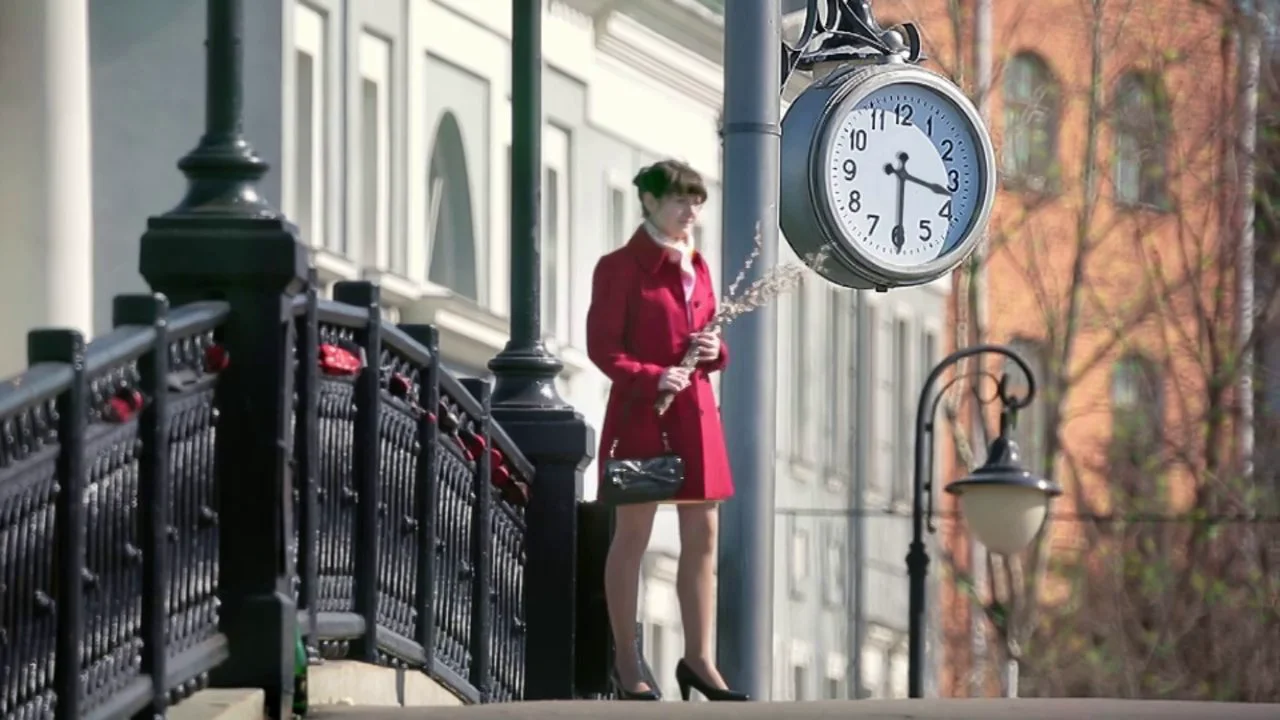 Реклама первого канала часы. Первый канал часы реклама. Реклама на 1 канале. Рекламные заставки первого канала часы. Реклама 1 час.