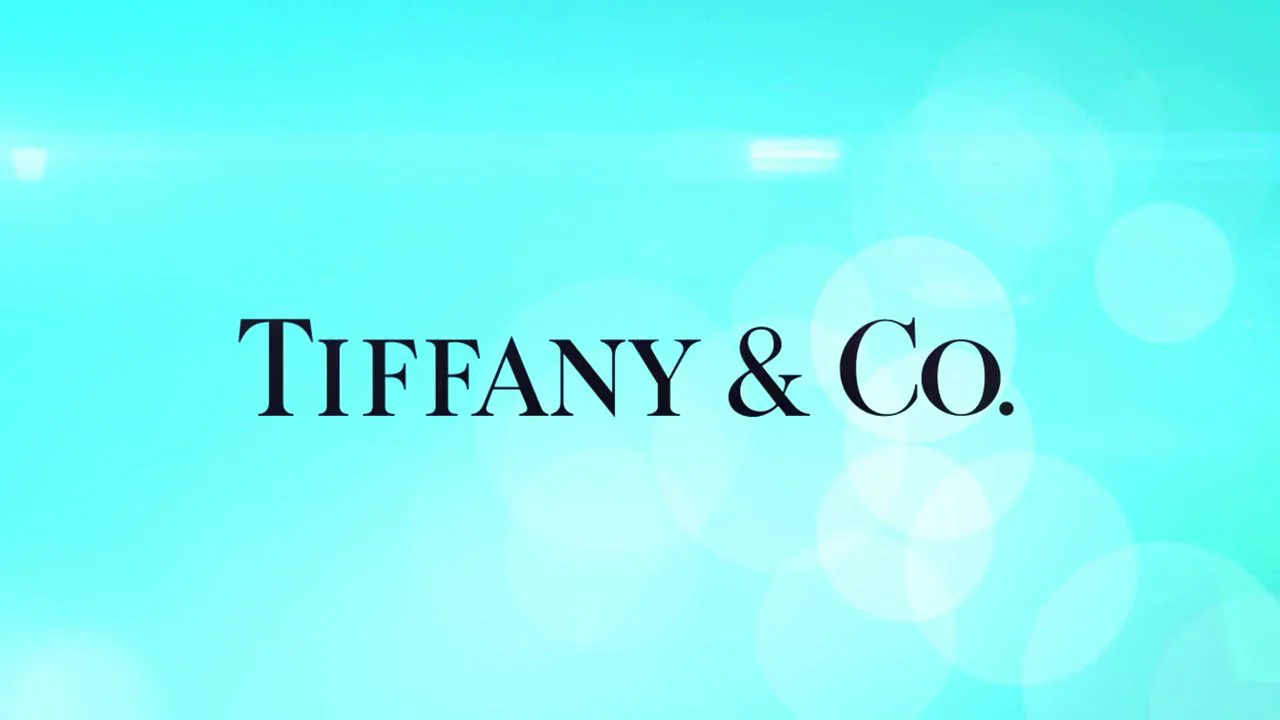 Тиффани вк. Tiffany co логотип. Тиффани надпись. Бренд Tiffany логотип. Tiffany co надпись.