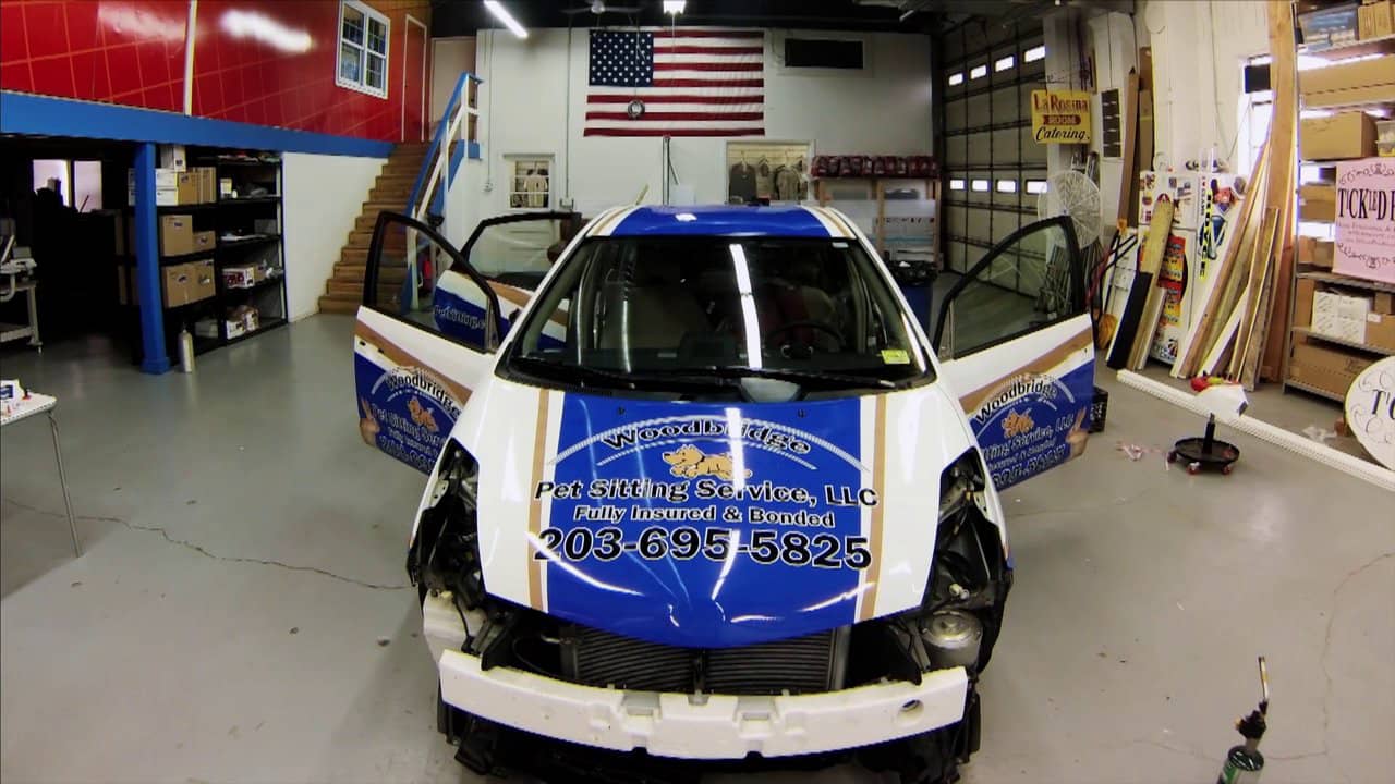 NuageDesigns Vehicle Wrap Timelapse for Woodbridge Pet Sitting Service