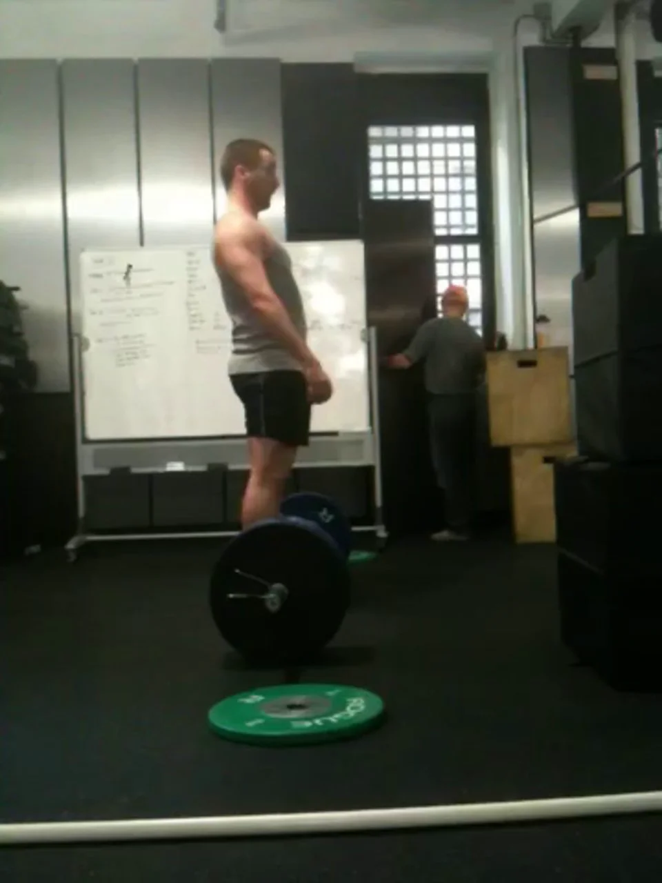 Clean deadlift, reset between each rep on Vimeo