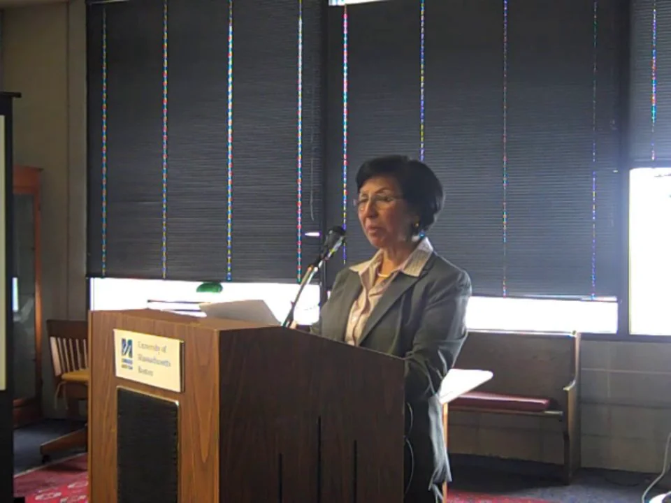 Doris Cristobal speaks on Las Abuelas e la memoria