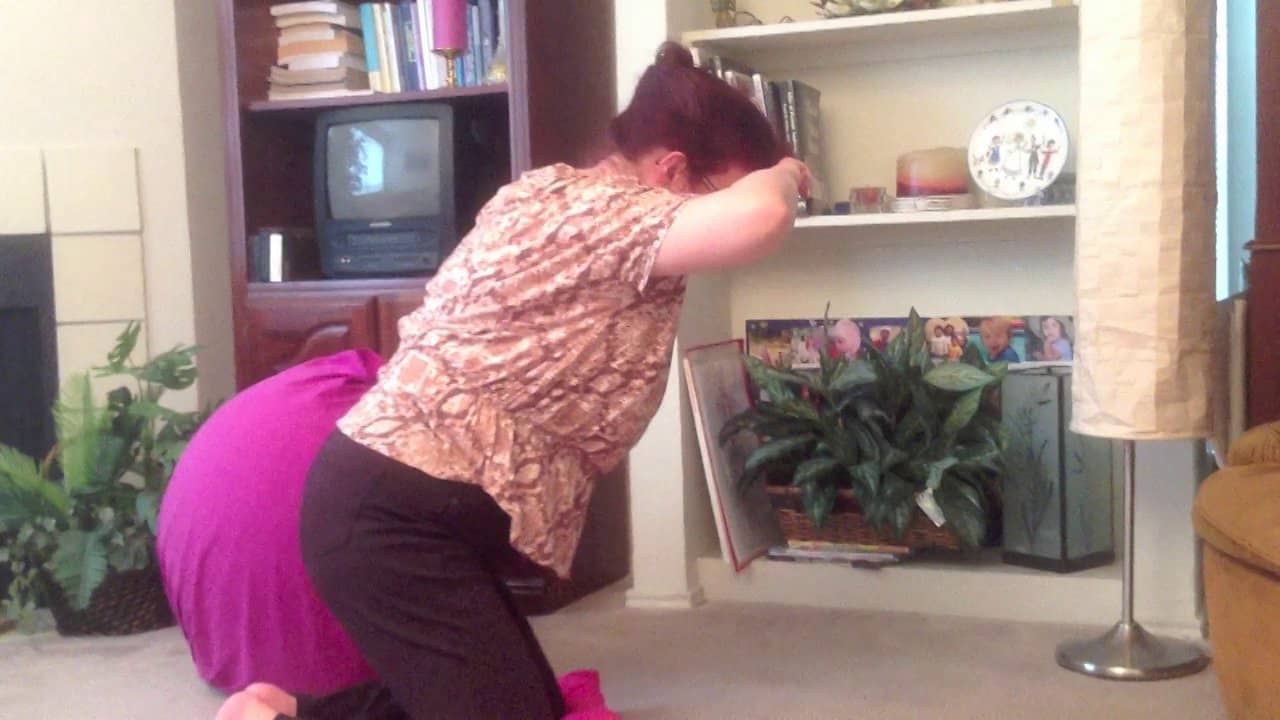 Hands-and-Knees Birth Position on Vimeo