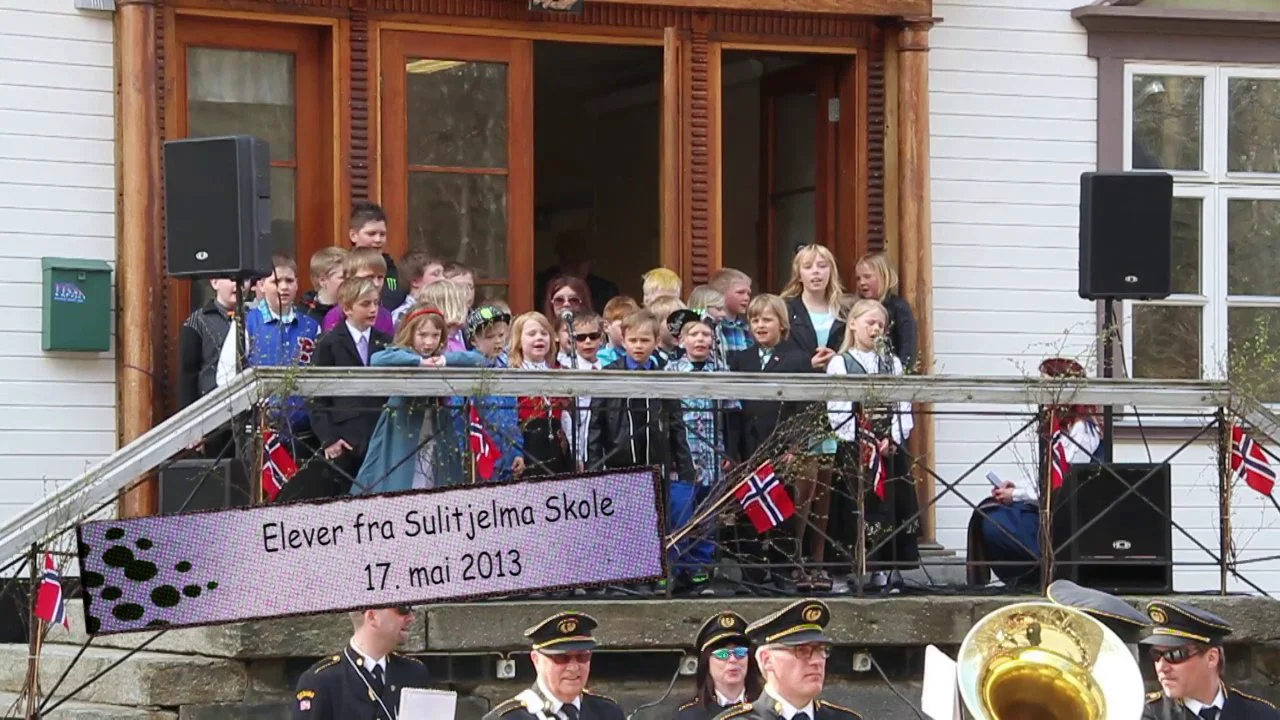 elever-fra-sulitjelma-skole-synger-on-vimeo