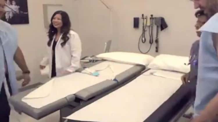 VIDEO: Men use simulator to experience labour pains