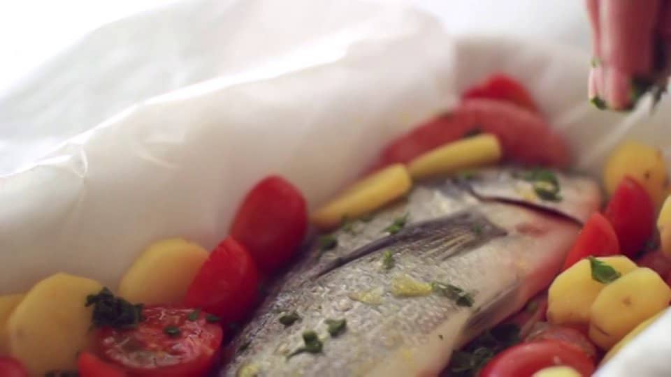 3Wine Sea bream baked in foil Orata al cartoccio on Vimeo