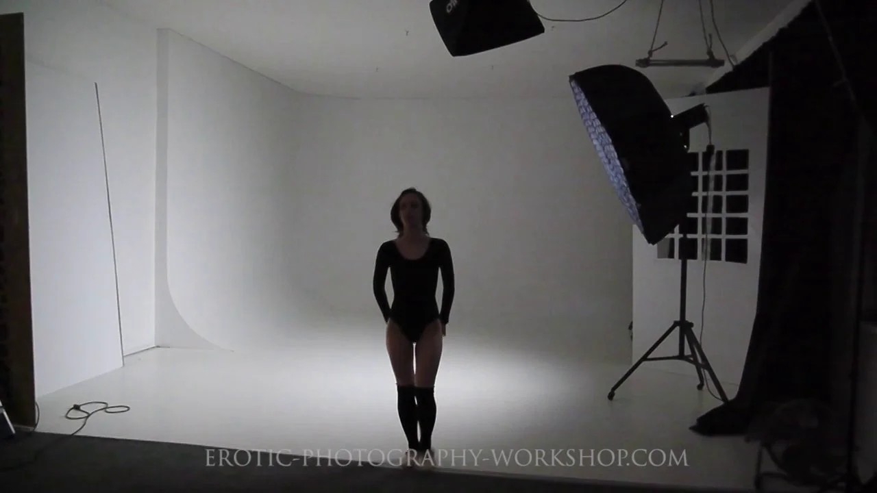 erotic photography workshop backstage video model Maje