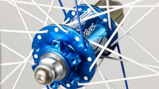 NS Bikes complete wheels 360 presentation