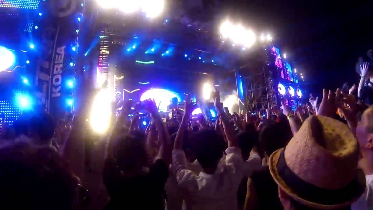 AVICII Levels (UMF Korea 2013) on Vimeo