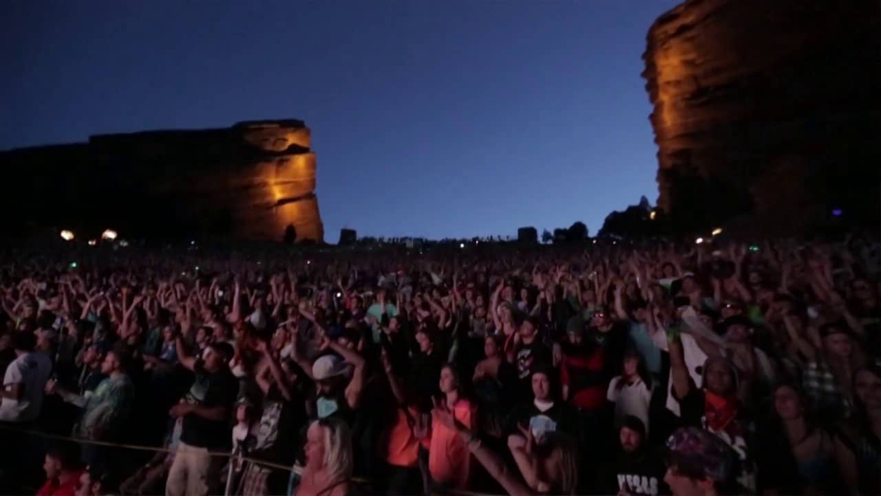 Behind the Scenes on Bassnectar Tour with Meyer Sound on Vimeo