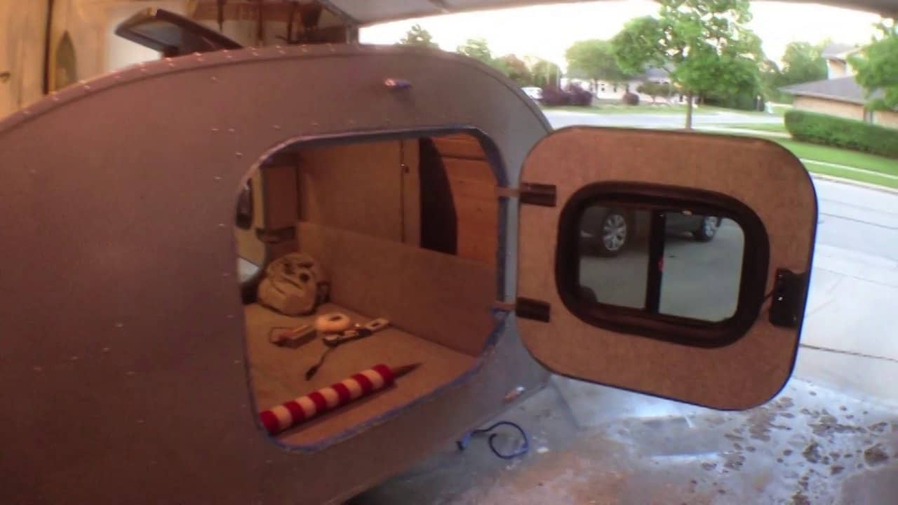 Teardrop Trailer Paint Job on Vimeo