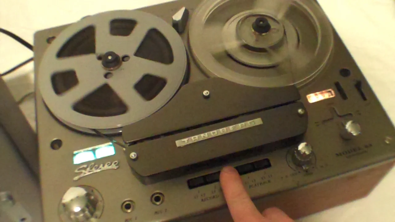 Tandberg Model 64 4 Track Reel to Reel Recorder in Action! on Vimeo