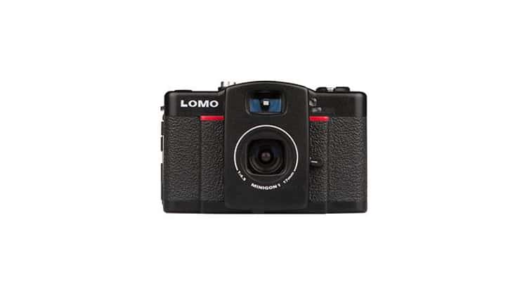 Lomo LC-Wide - How To Load Film And Batteries