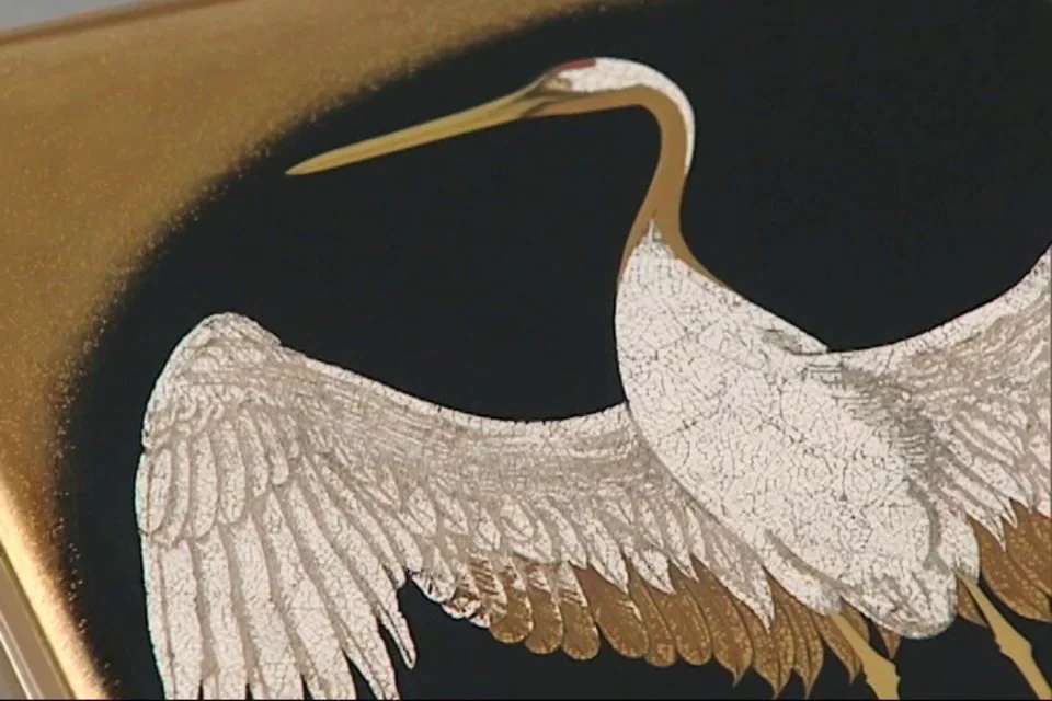 松田 権六《鶴蒔絵硯箱》の作品撮影 – 東京藝術大学 アーカイブ