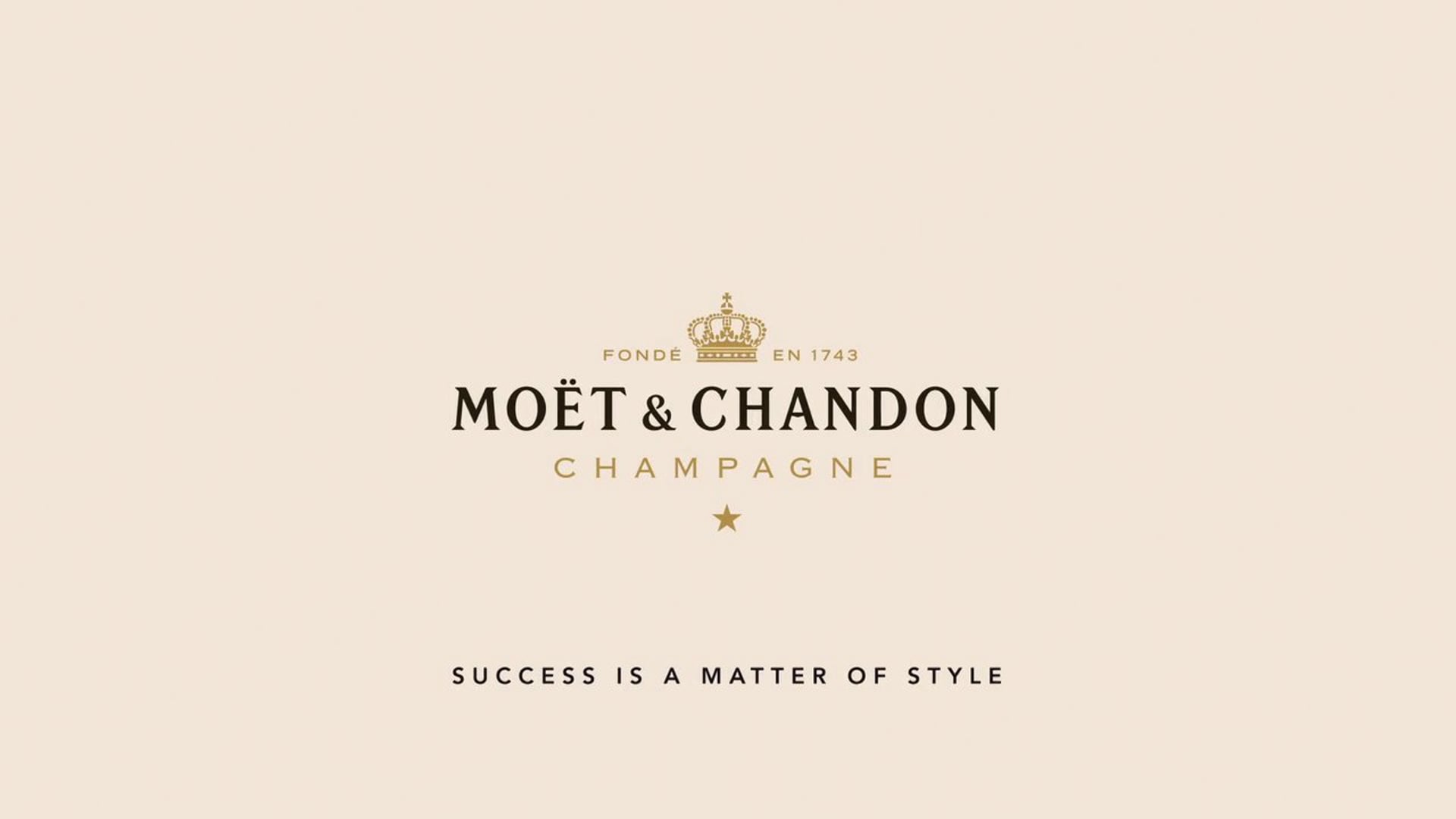 MOET Montage 02 ROSE  v5 text DEF 20130528-Clip2
