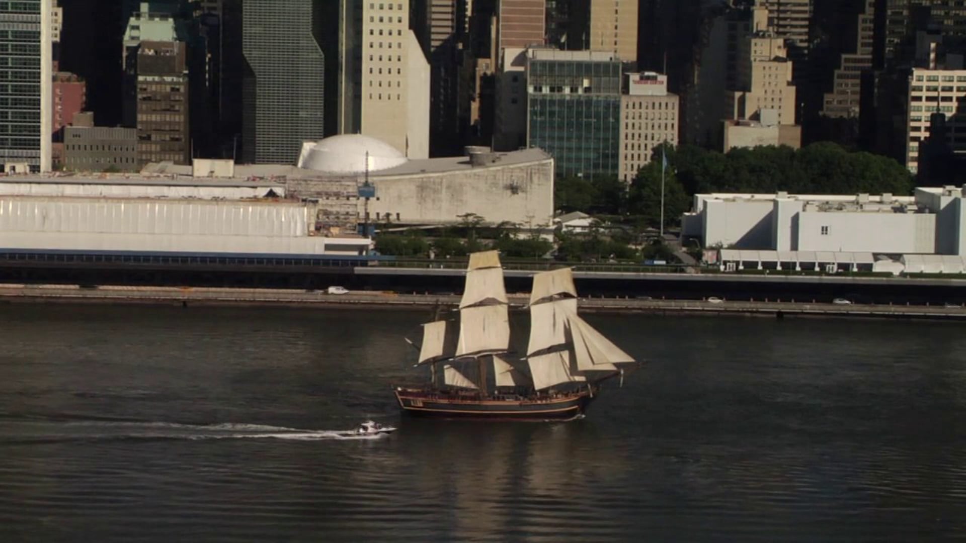 STUFF I SAW FROM MY NYC APARTMENT LAST SUMMER part 1