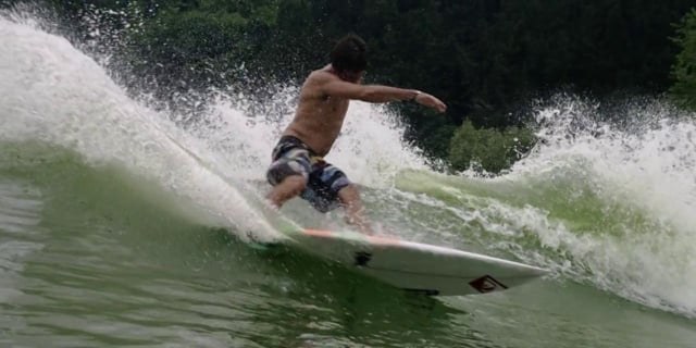 Wavegarden from Jeremy Flores