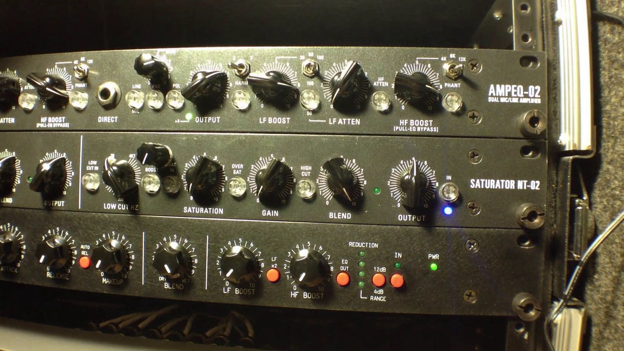 Overstayer AMPEQ02 & SATURATOR NT02 on Vimeo