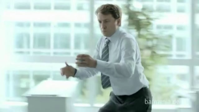 Barmenia "Wenn der Kunde 3x klingelt" - Commercial