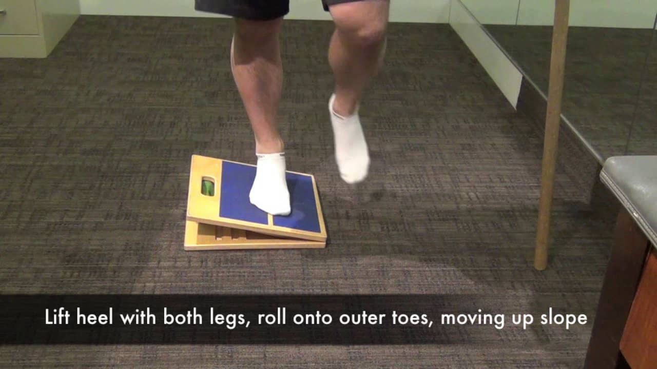 Eccentric Ankle Plantar Flexion with Inversion on Vimeo