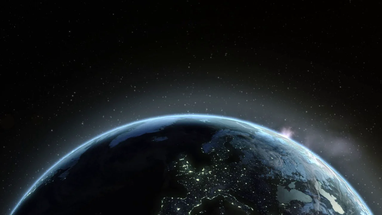 земля с орбиты. океан с облаками с орбиты. лос анджелес из космоса. о земле и космосе. камчатка с орбиты.