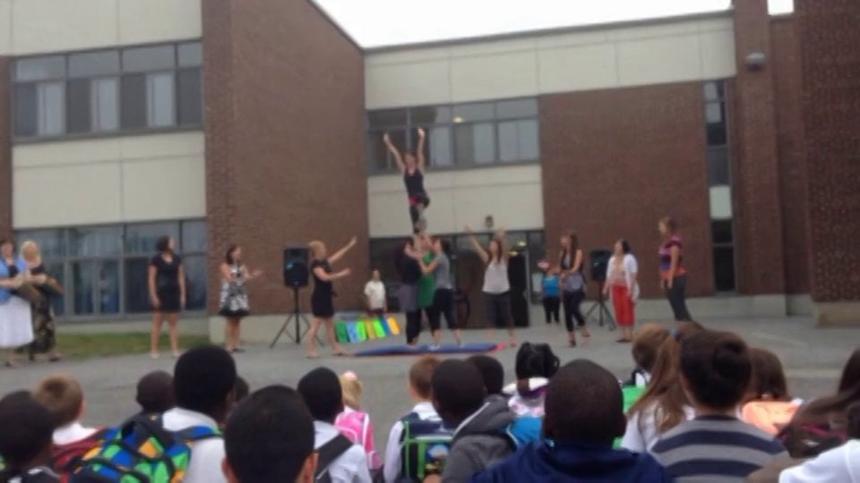 La rentrée 2013-2014 à l'école Pierre-Rémy on Vimeo