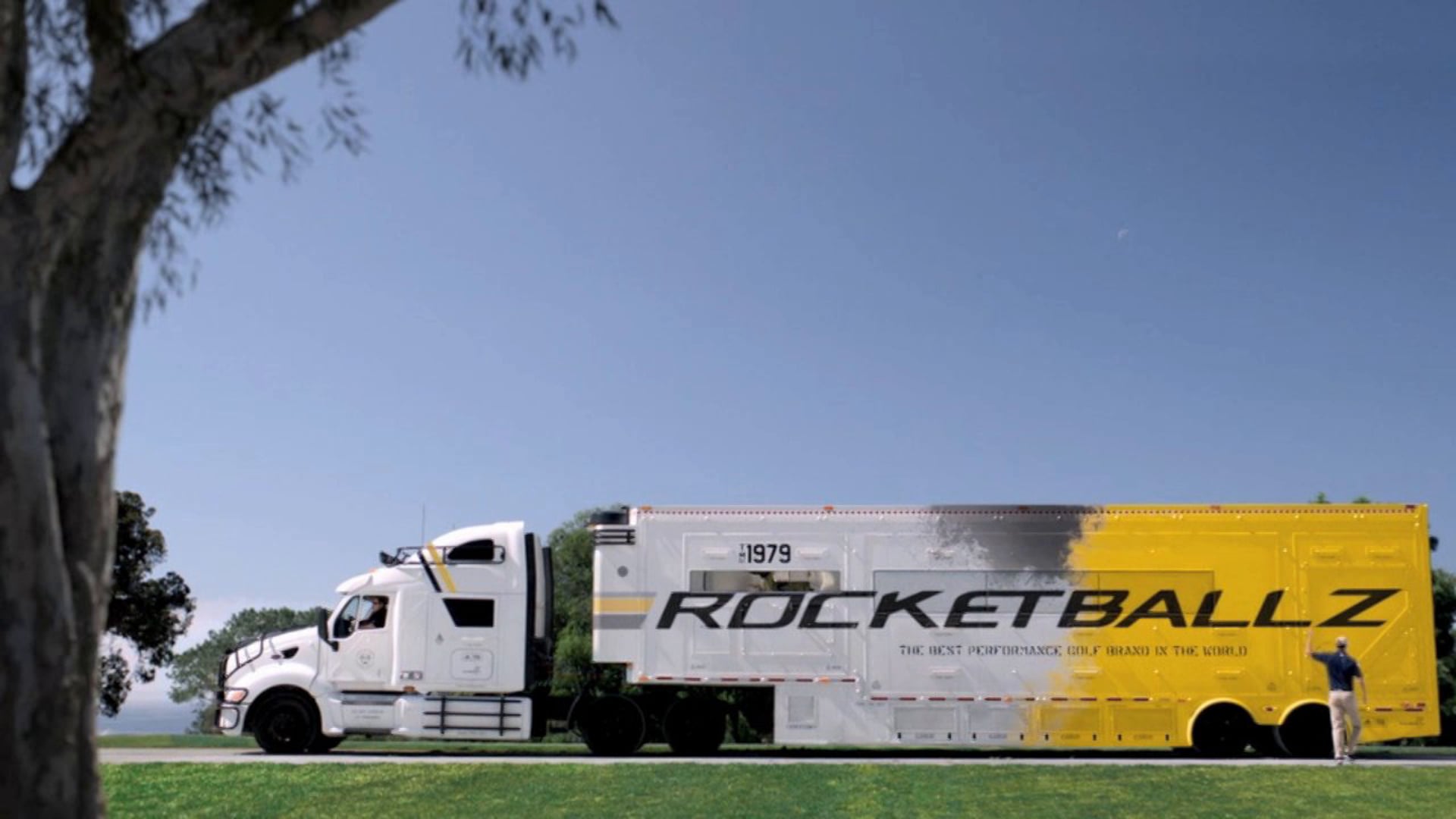 TaylorMade Golf "Tour Truck"