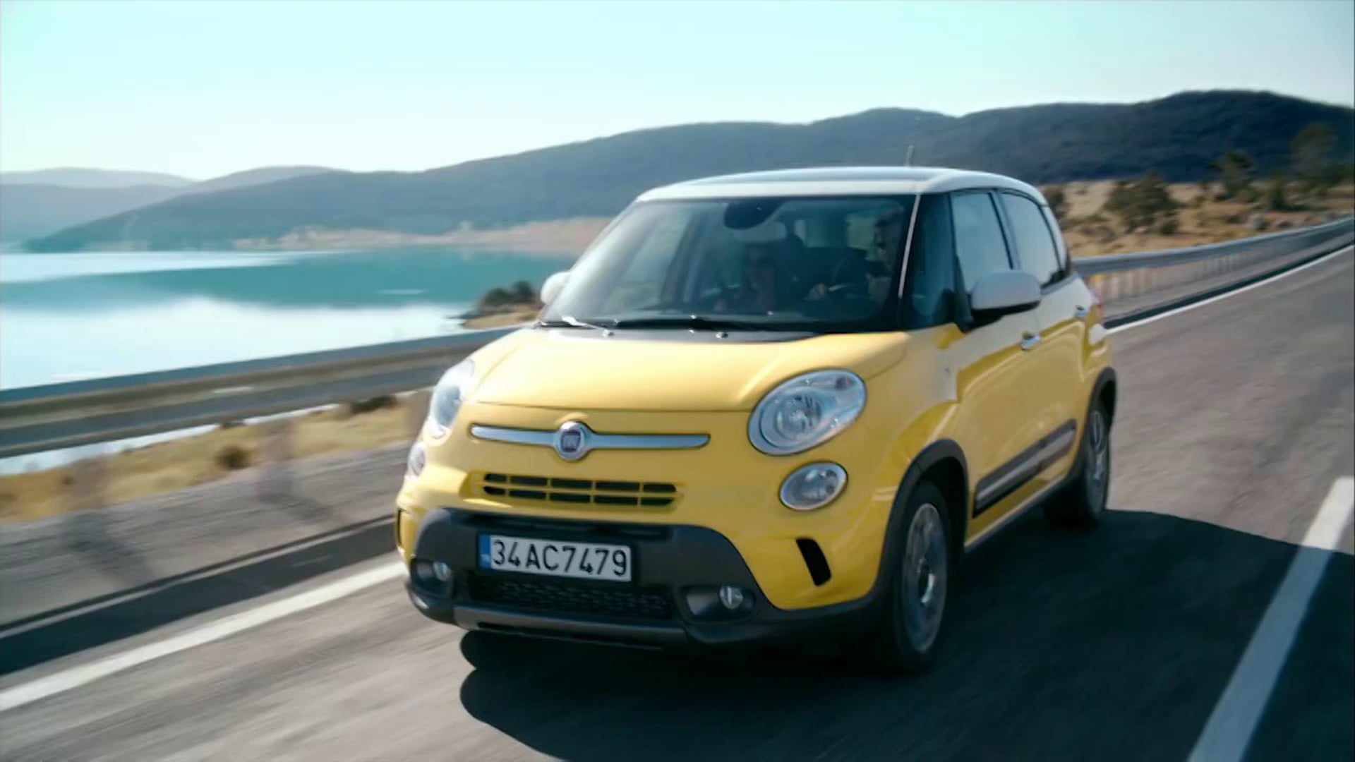 FIAT 500 L (tvc 2013)
