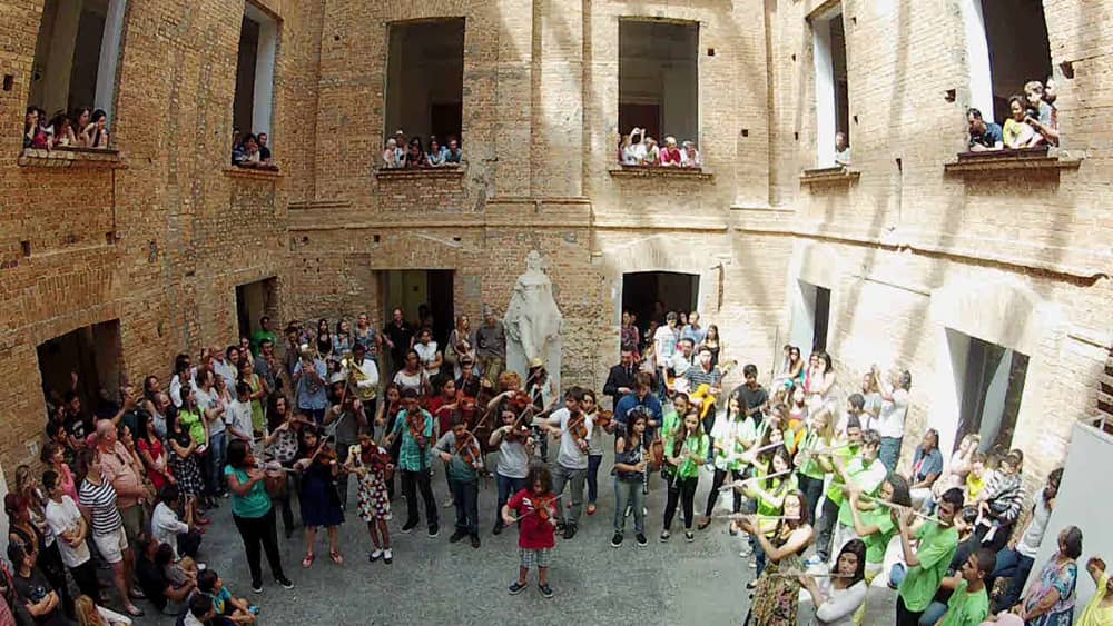 ハプニング を起こすクラシックのモブたち 海外ベスト映像10選 Edy Classic