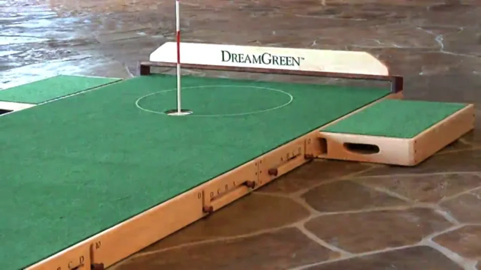 The Only Green The Mackenzie (4'x20') at