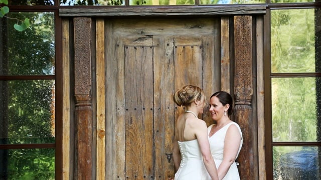 Carrie + Claire : Wedding