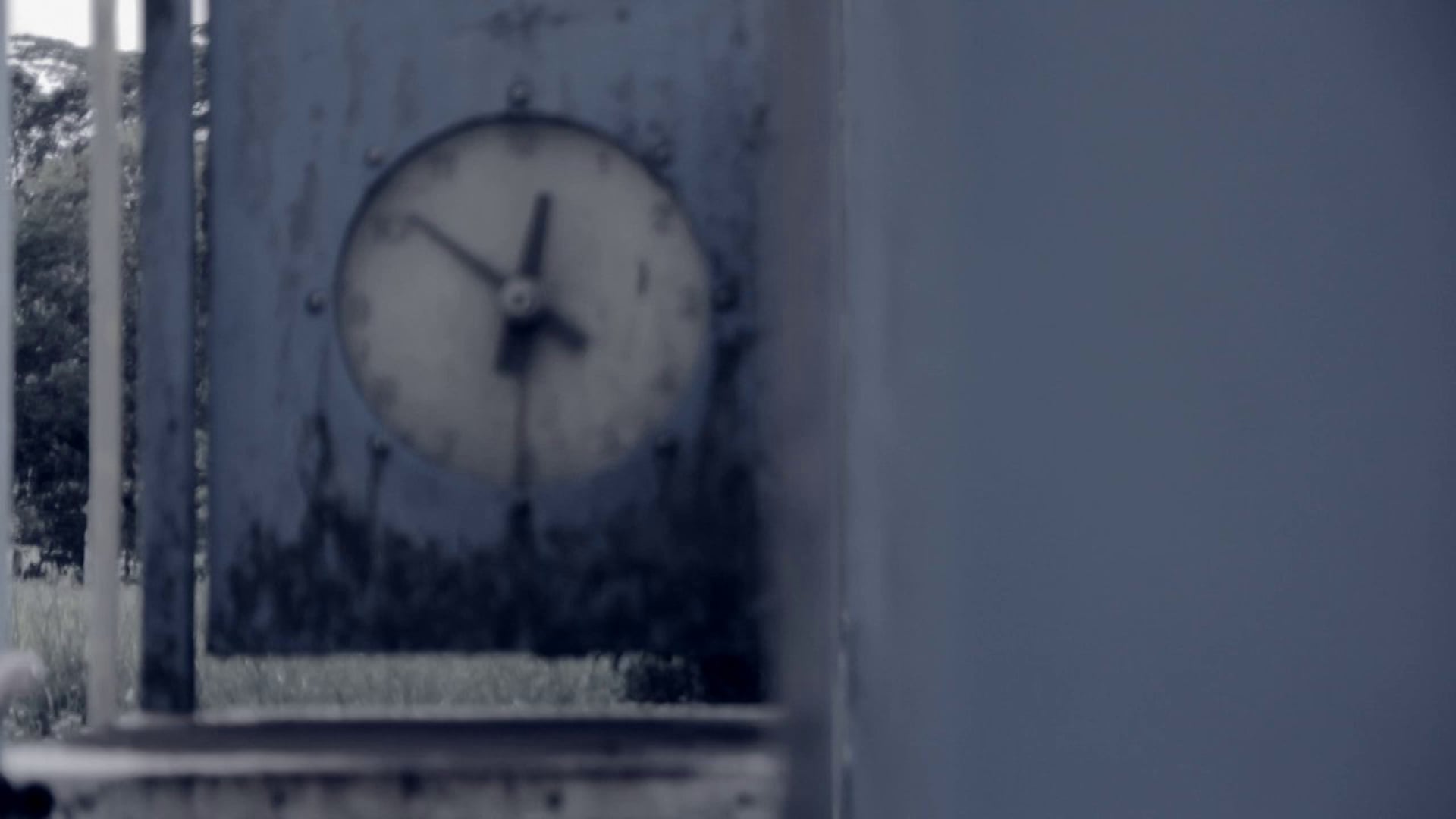 PIBLOKTO - Colourless Fields