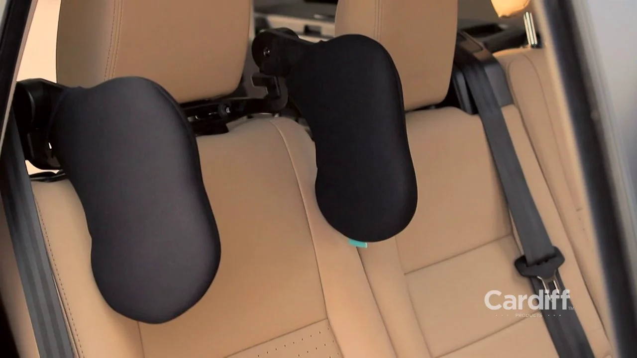 Travel Headrest｜ドライブ時に頭をサイドからサポートする