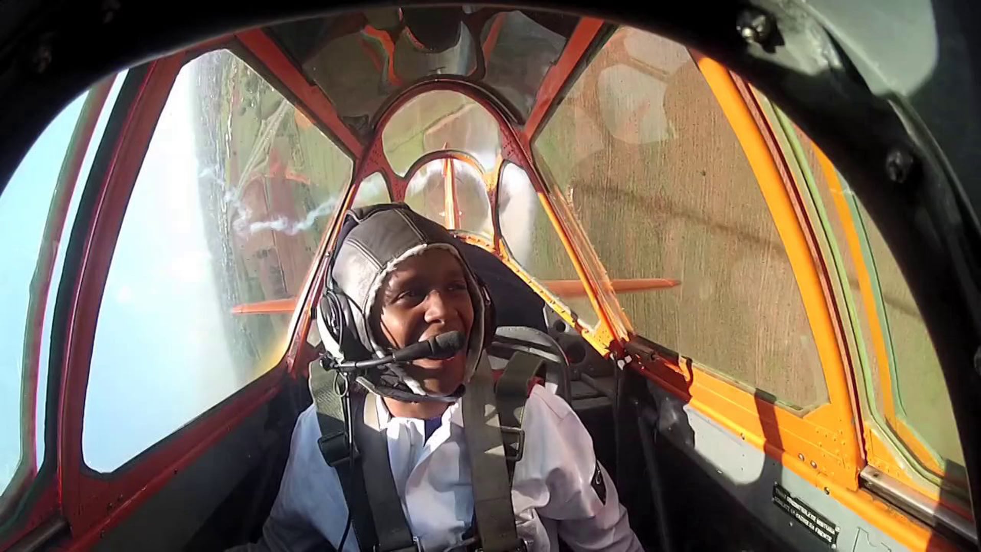 JACMOTORS - VÔO ACROBÁTICO - JAC J3