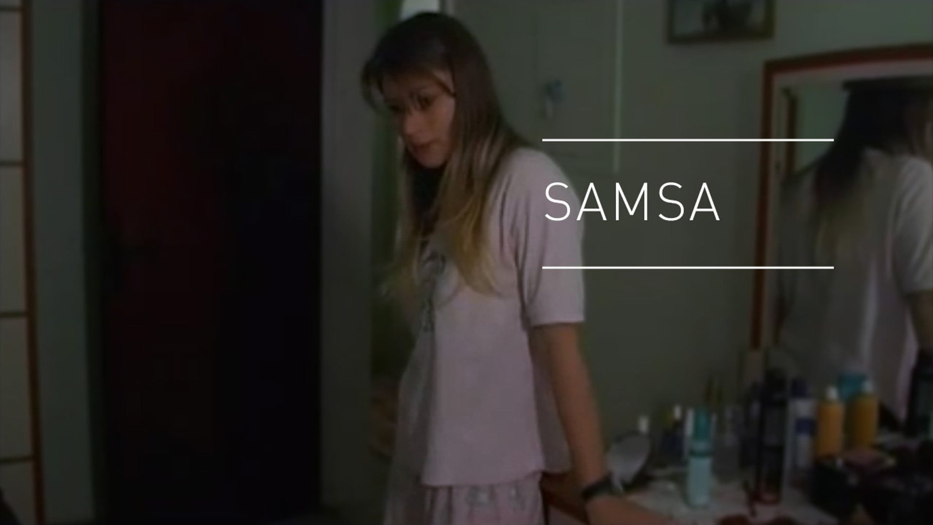 Samsa-Kısa Film-Performans: Pınar Özışık