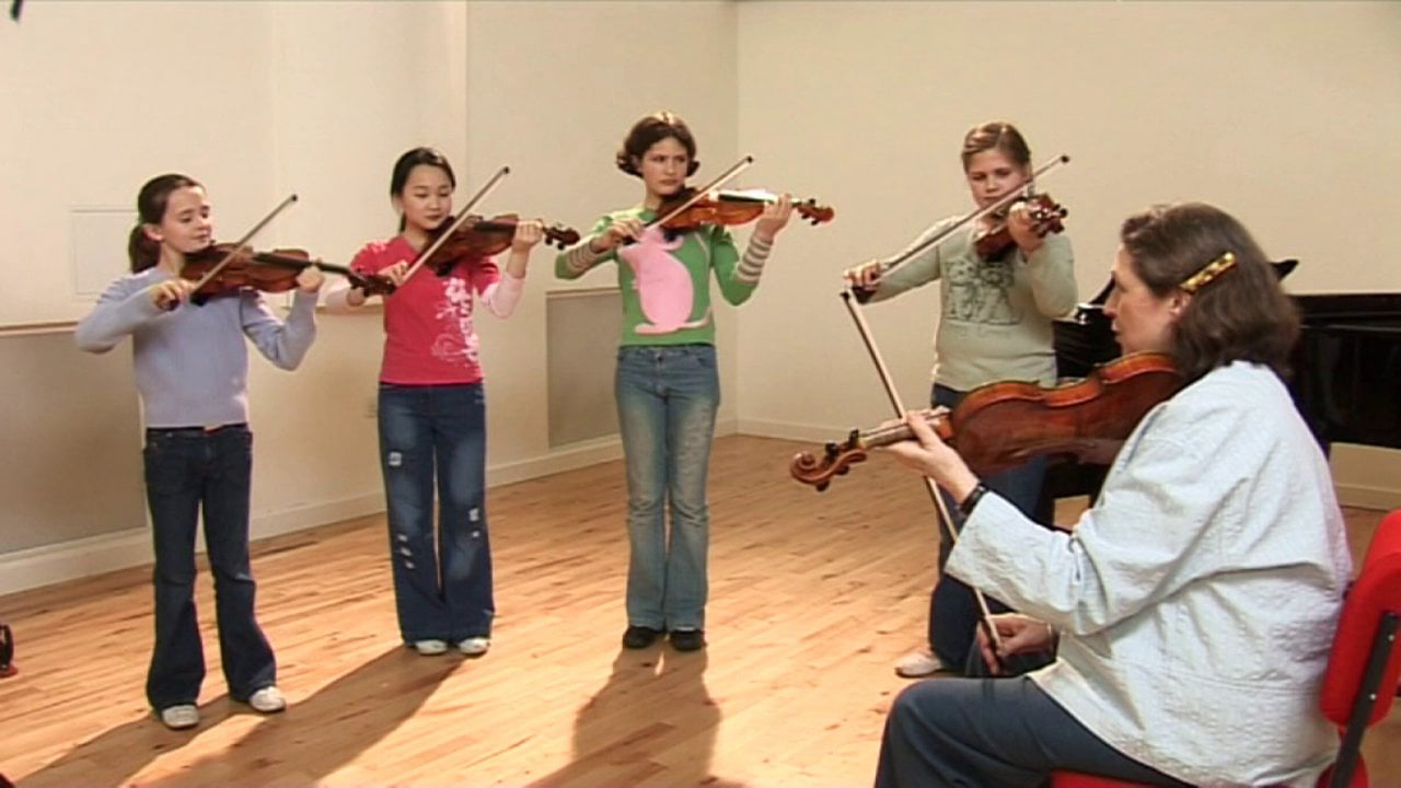 Violin Technique Bouncing the Bow exercise on Vimeo