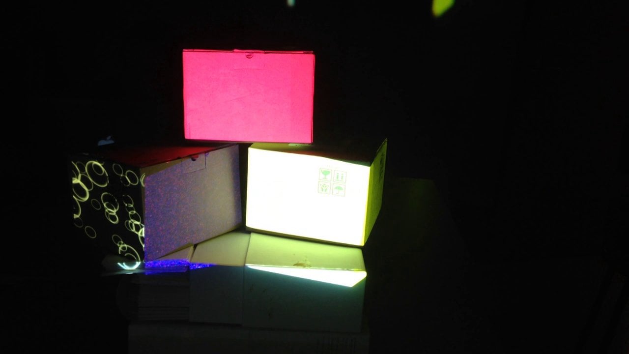 Playin with 3D projection mapping in class on Vimeo