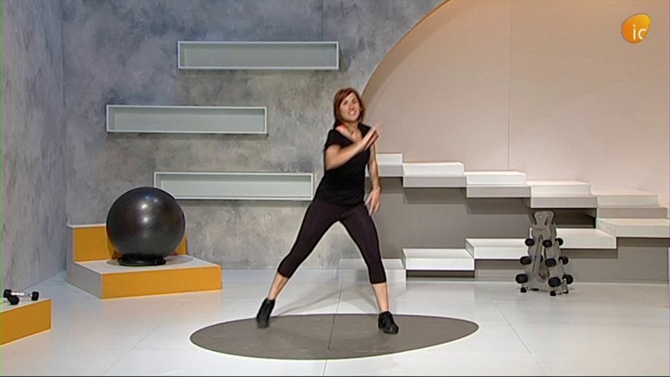 EJERCICIOS DE FUERZA Y CARDIO