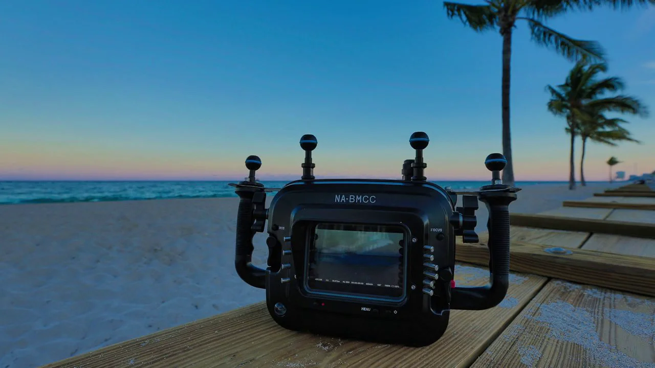 Nauticam NA-BMCC Underwater Housing for Blackmagic Cinema Nauticam NA-BMCC Underwater Housing for Blackmagic Cinema