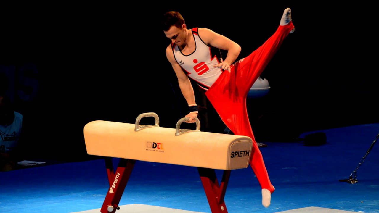 Pferd Sebastian Quensell KTV Obere Lahn DTL Finale Karlsruhe 2013