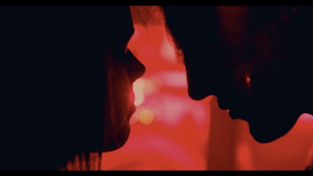 Tom Swoon feat. Amba Shepperd - Not Too Late thumbnail