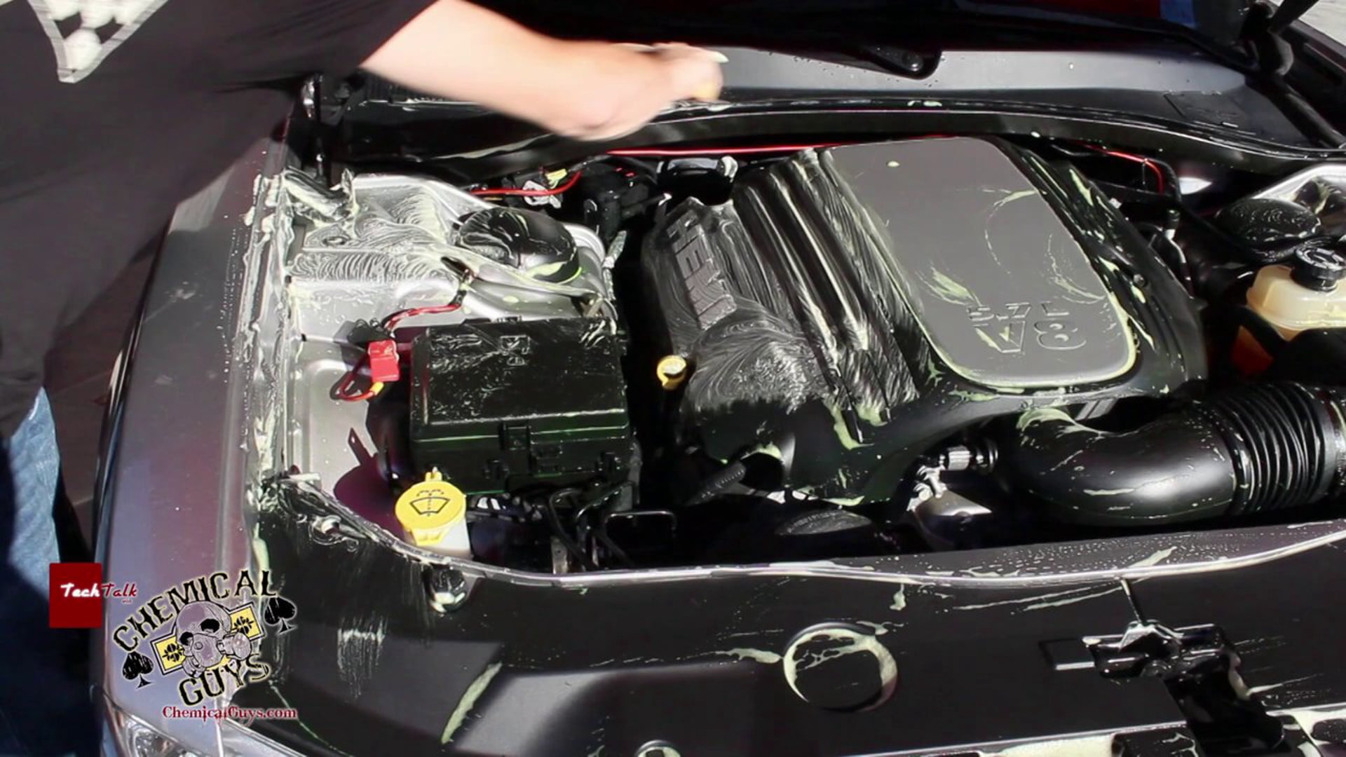 How To Clean Engine Bay – AllClean+ All Purpose Super Cleaner – Chemical Guys HEMI CHARGER