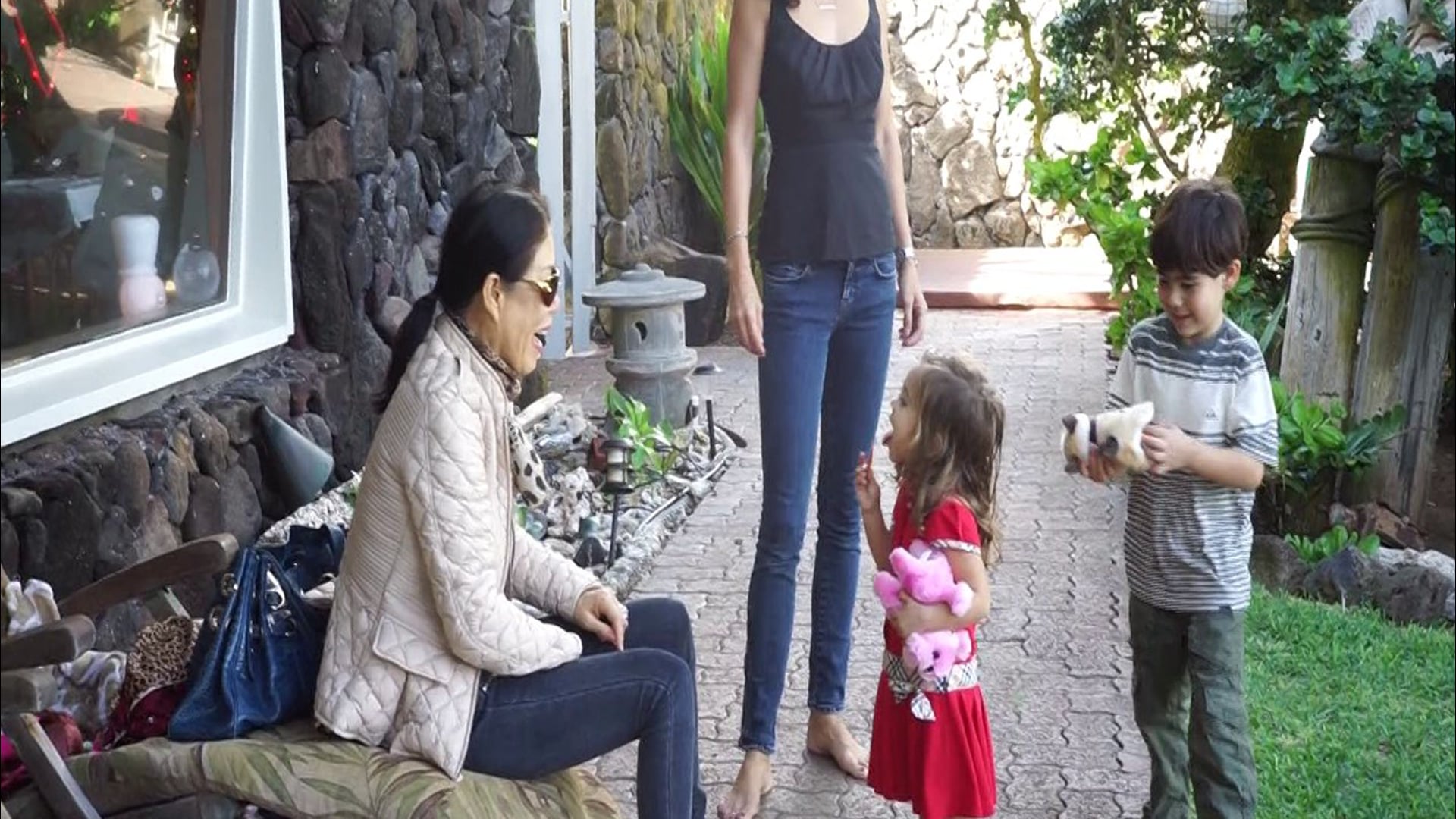 Christmas with Kai and Hana 2013